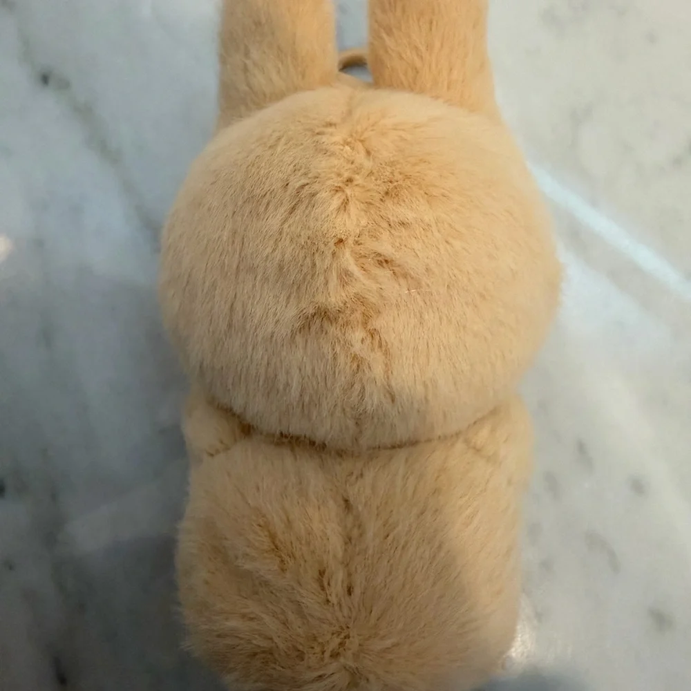 Labubu Have a Seat (Baba) - Picture 9 of 13